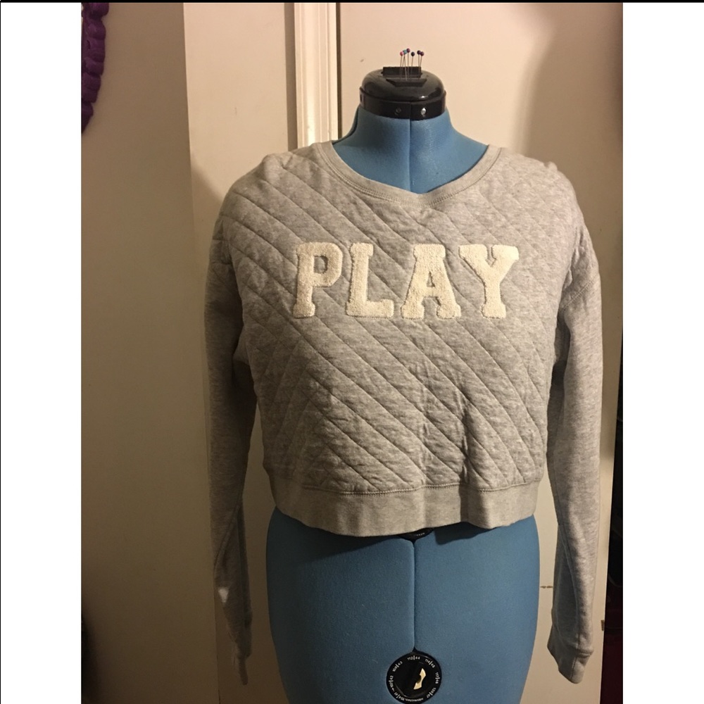 Crop top sweater
